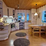 Villa Karhurinne *