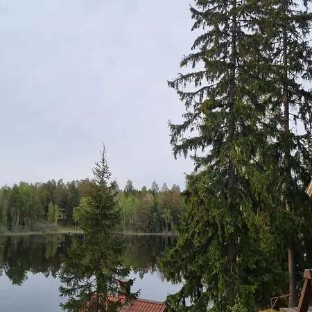 Karhurinne Villa *