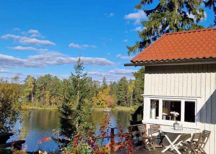 Karhurinne * Lempäälä