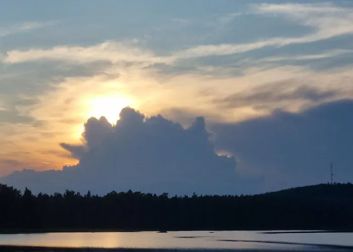 Karhurinne * Lempäälä