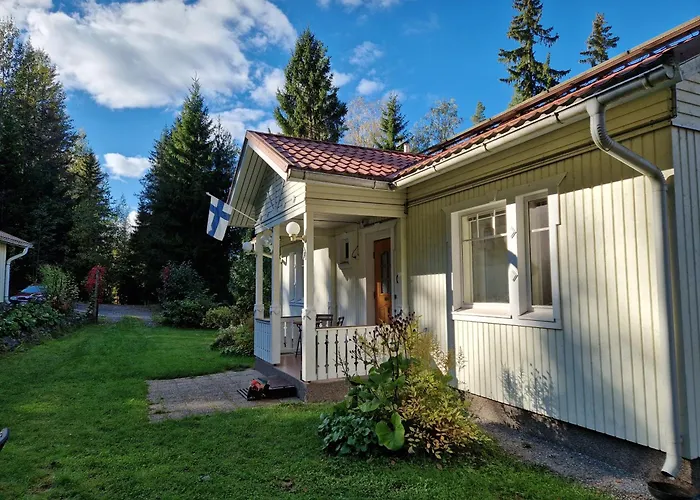 Karhurinne * Lempäälä