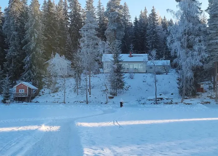 Karhurinne * Lempäälä